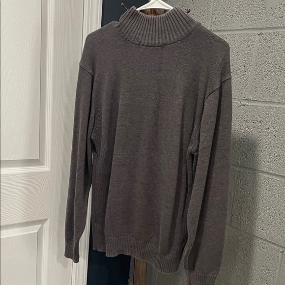 U.S. Polo Assn. Men's Gray Zip-Up Sweater - Picture 5 of 6